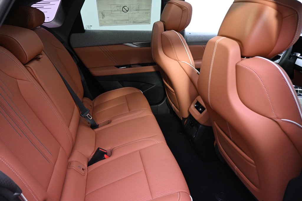 New 2026 Cadillac Optiq Sport 2 image 18