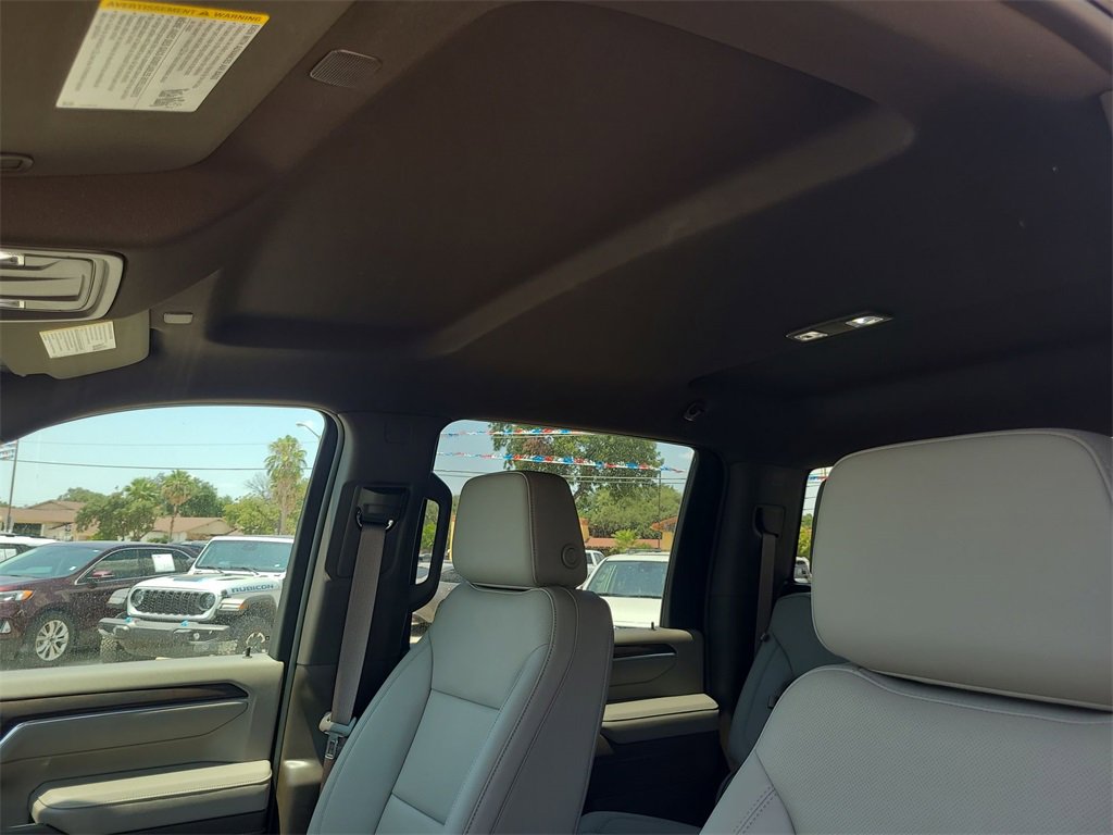 New 2025 GMC Sierra 2500 SLT w/ SLT Convenience Package image 19