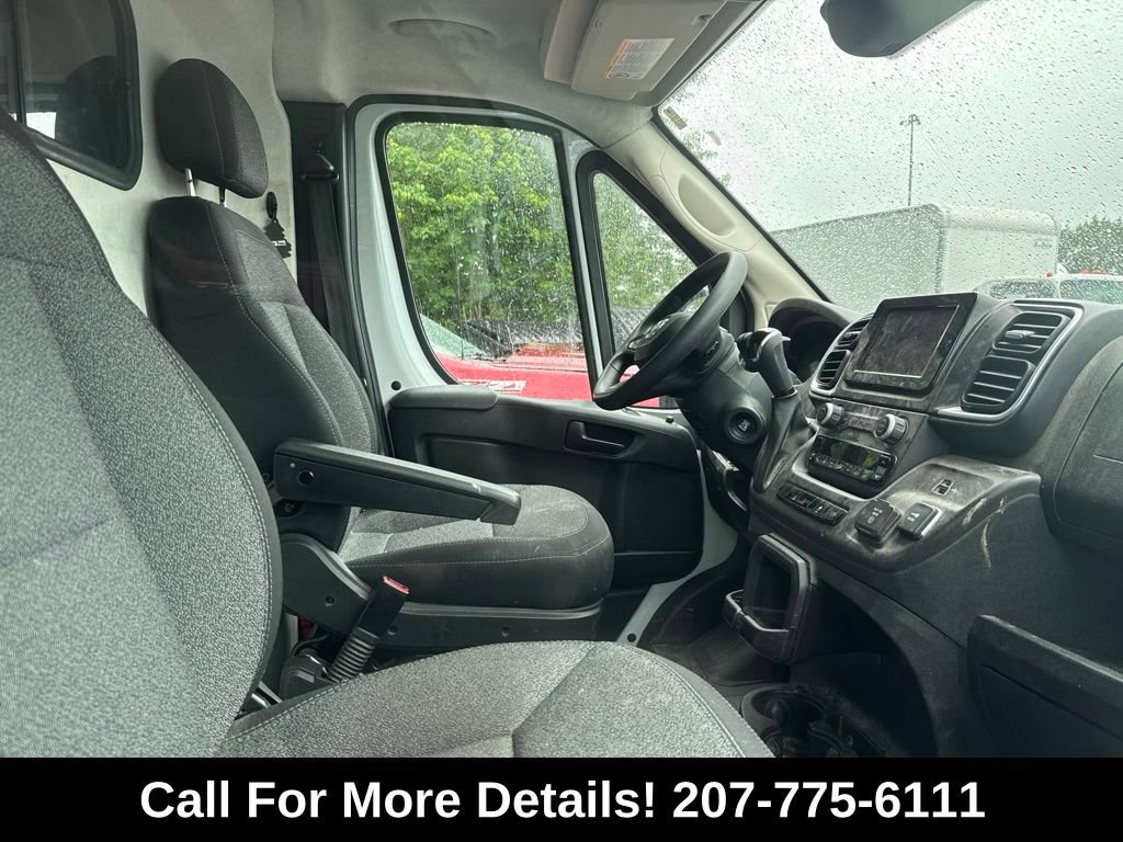 Used 2024 RAM ProMaster 2500 w/ Quick Order Package 22G SLT FWD image 3