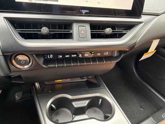 New 2026 Lexus UX 300h AWD image 28