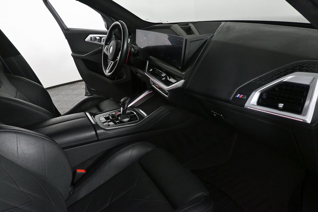 Used 2023 BMW XM AWD/4WD image 23