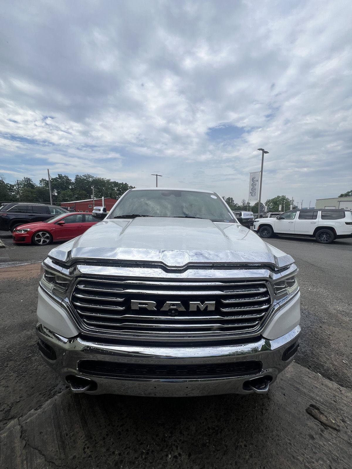 Used 2024 RAM 1500 Limited AWD/4WD image 8