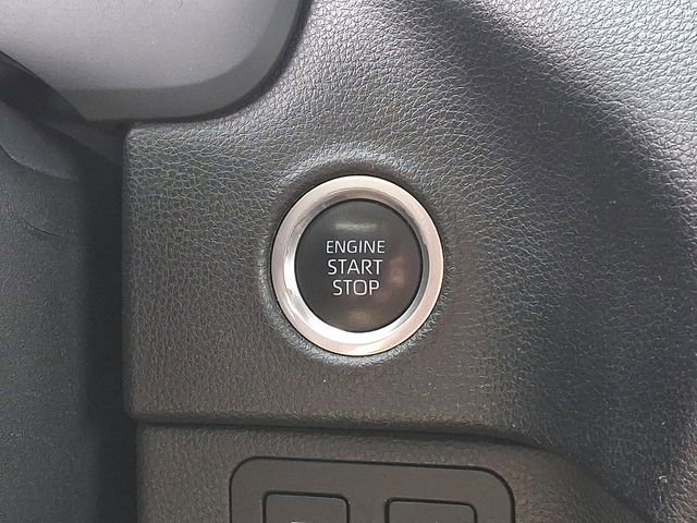 Used 2022 Toyota Tundra SR5 w/ SR5 Premium Package RWD image 27