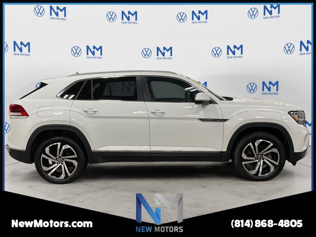 Used 2022 Volkswagen Atlas Cross Sport SEL image 6