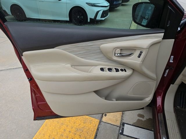 Used 2018 Nissan Murano SL FWD image 11