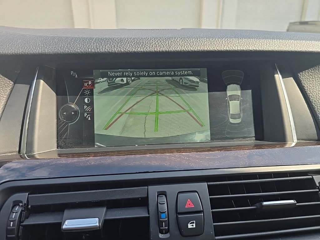 Used 2014 BMW 535d Sedan RWD image 15