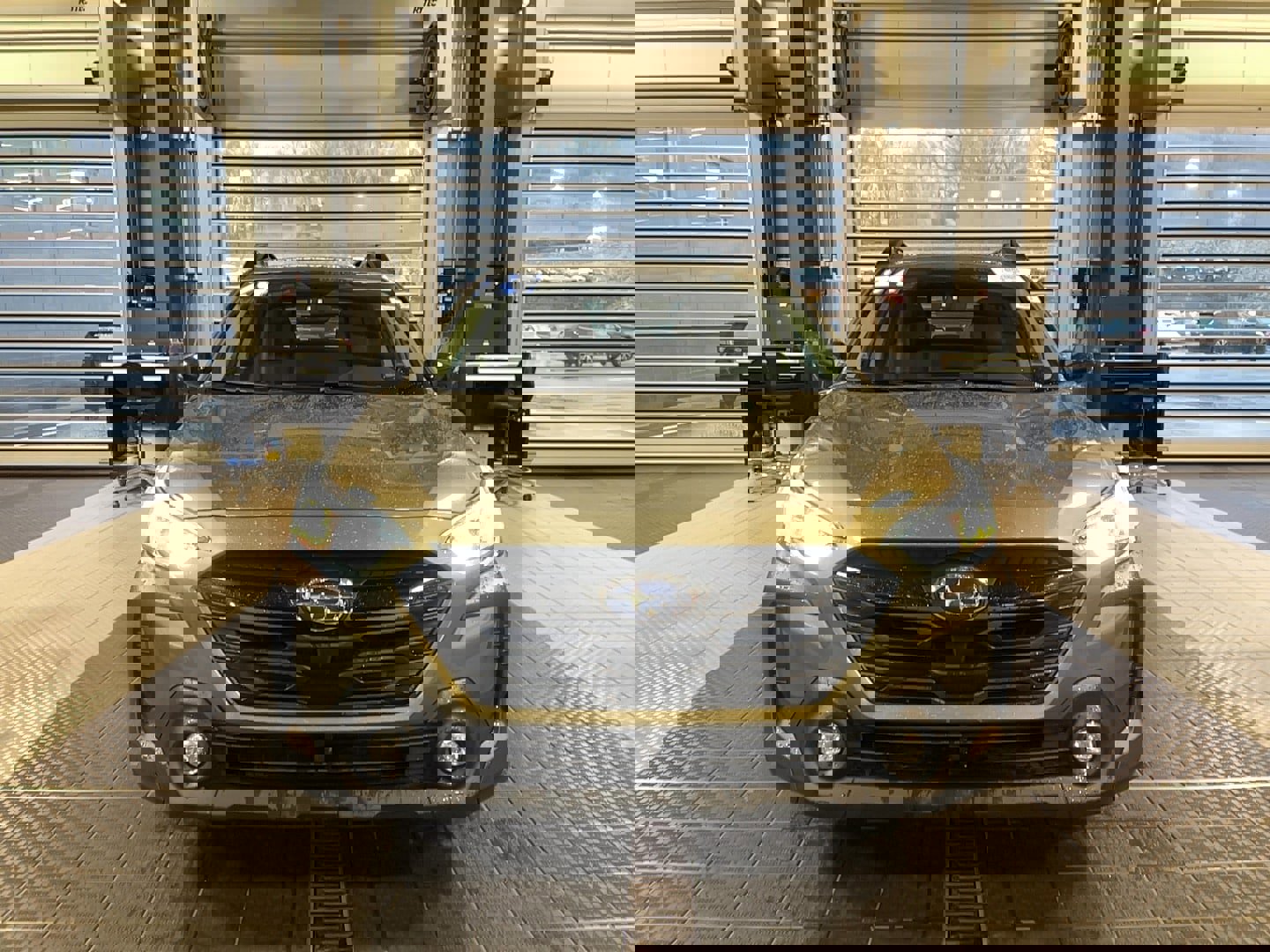 Used 2024 Subaru Outback Onyx Edition image 2