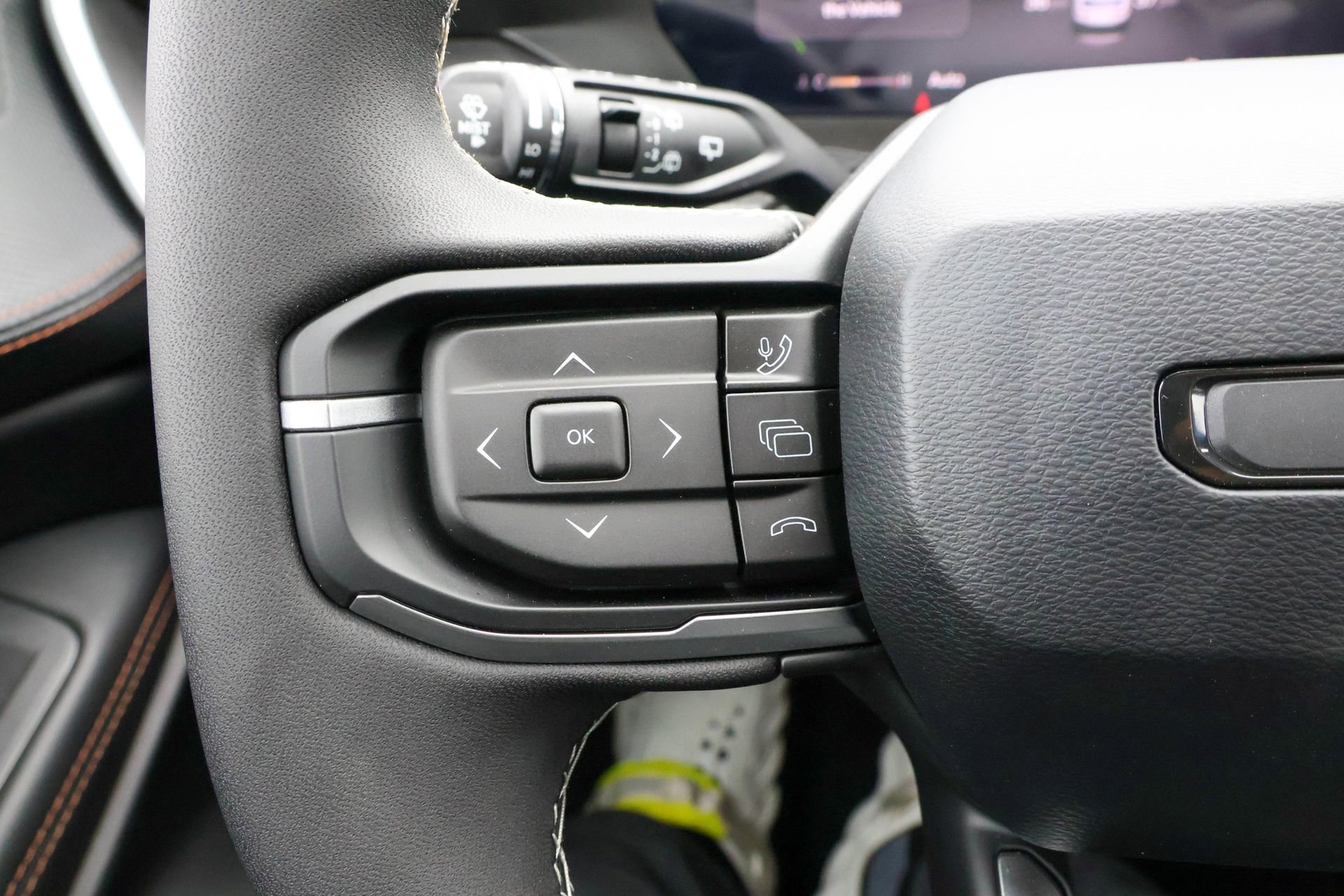 New 2026 Jeep Cherokee Overland w/ Advanced Pro Tech Group image 26