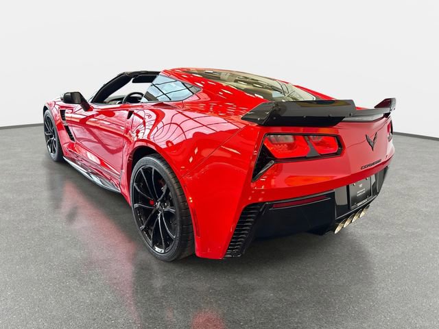 Used 2019 Chevrolet Corvette Grand Sport w/ Carbon Flash Badge Package image 3