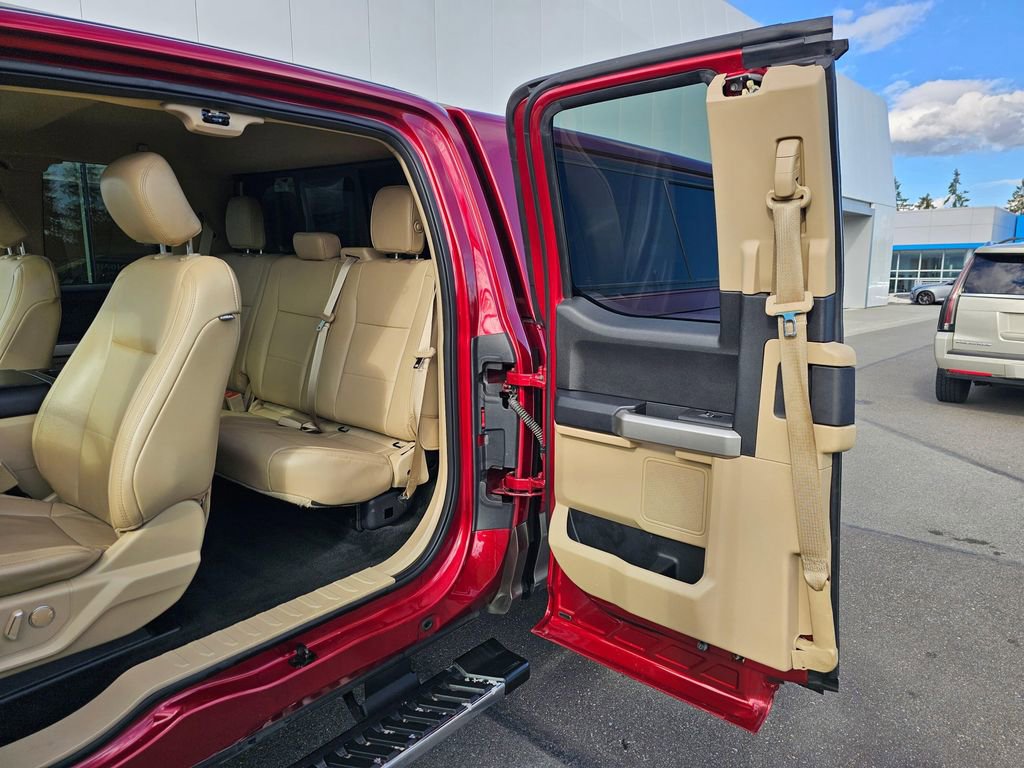 Used 2018 Ford F250 Lariat w/ Chrome Package AWD/4WD image 15