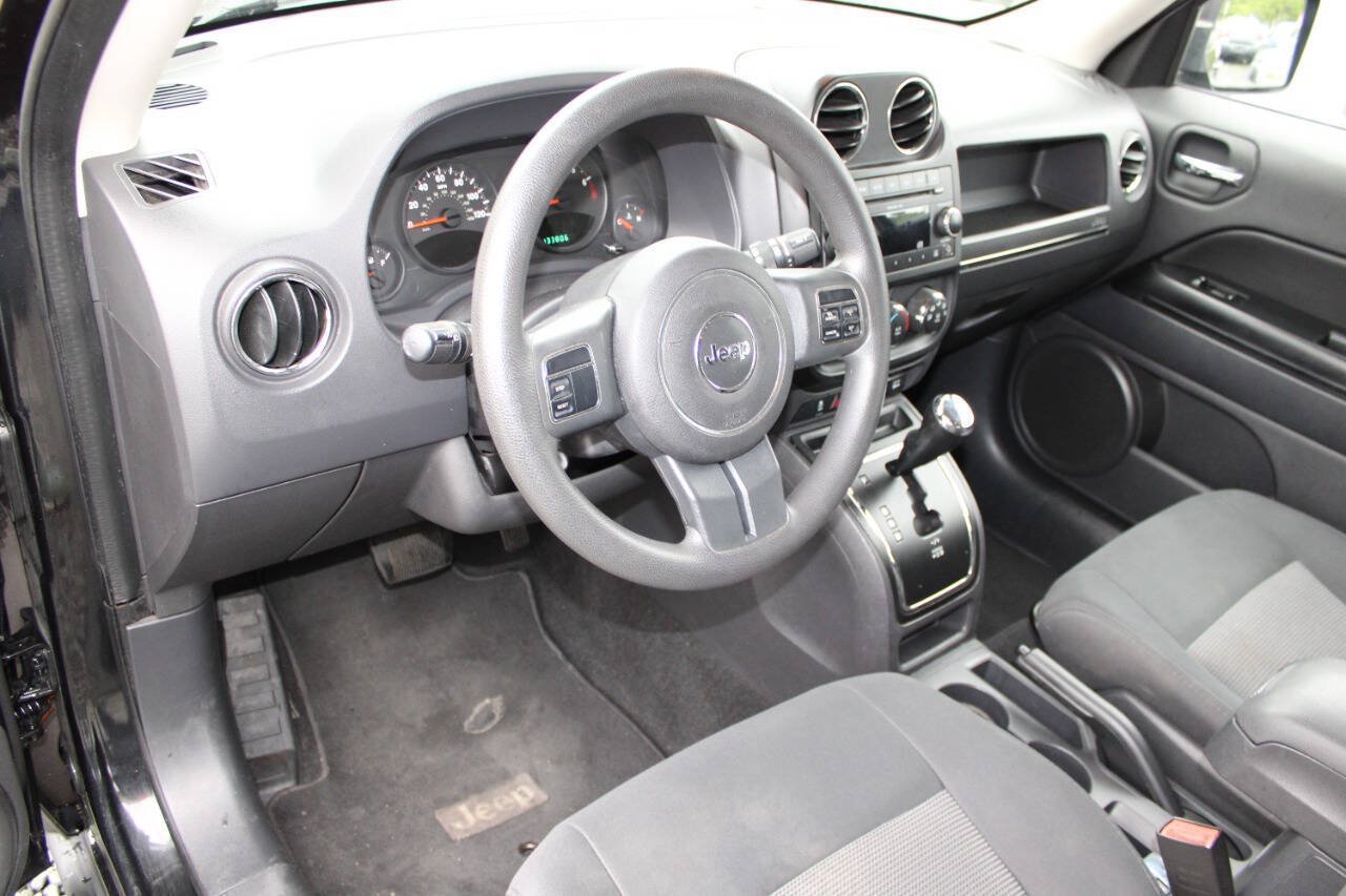 Used 2011 Jeep Patriot Sport w/ PWR Value Group AWD/4WD image 13
