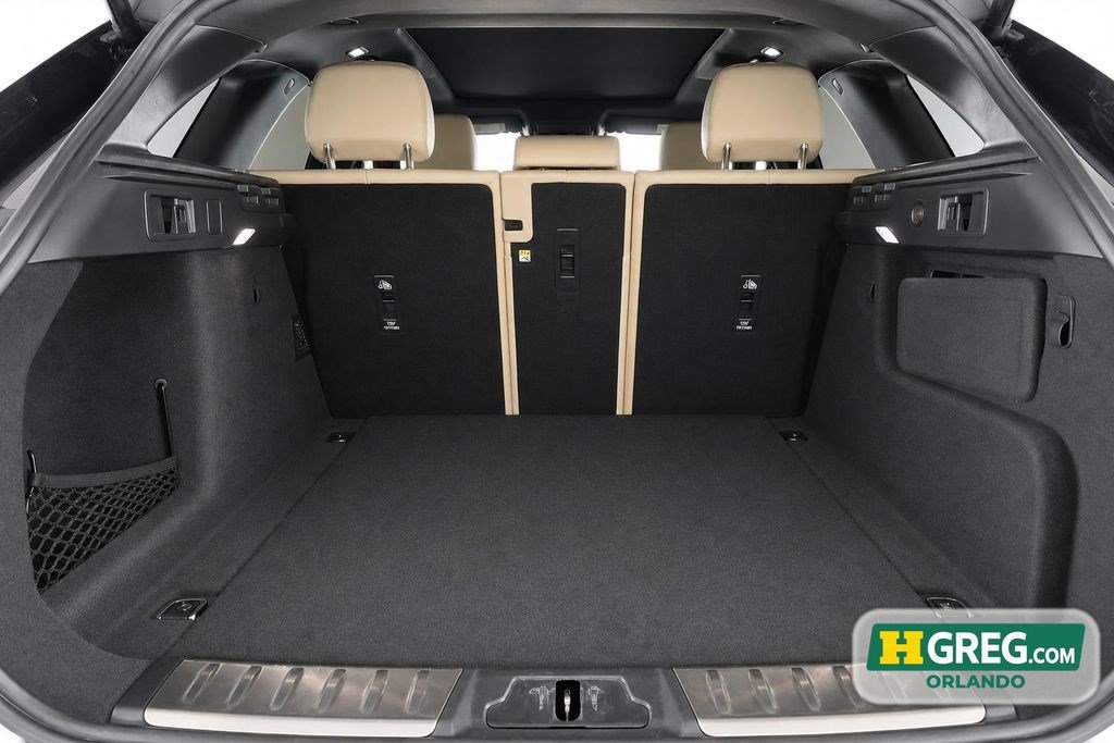 Used 2021 Jaguar F-PACE S AWD/4WD image 17