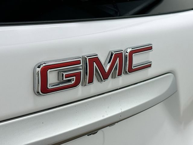 Used 2024 GMC Terrain SLT w/ LPO, Floor Liner Package AWD/4WD image 26