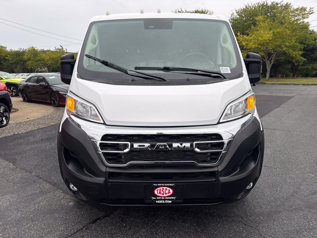 Used 2025 RAM ProMaster 2500 w/ U-Haul Equipment Group FWD image 2