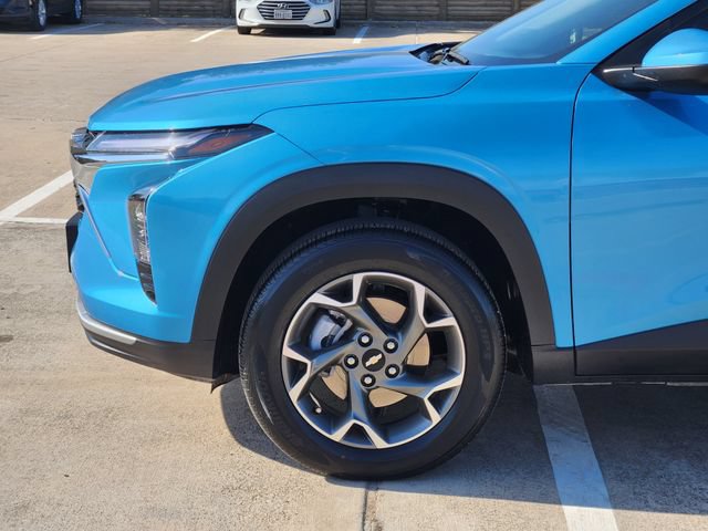 Used 2026 Chevrolet Trax LT w/ LT Convenience Package FWD image 15