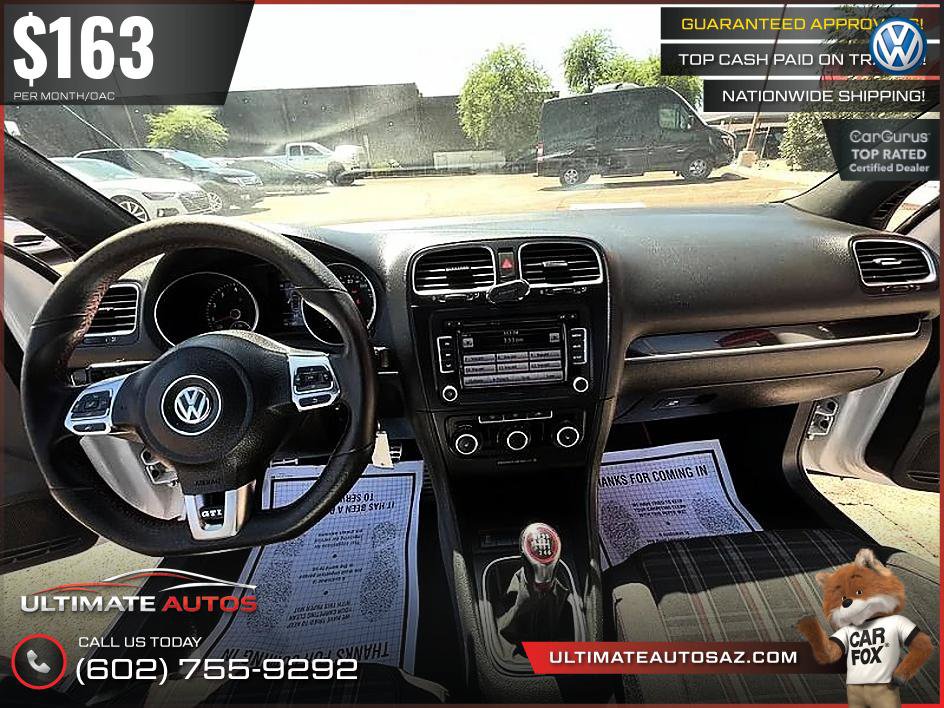 Used 2011 Volkswagen Golf 2-Door FWD image 39