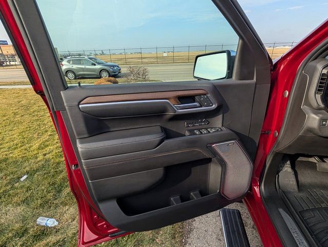 Certified 2022 Chevrolet Silverado 1500 High Country w/ Z71 Off-Road Package image 14