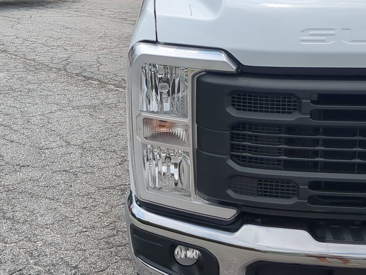 New 2026 Ford F250 XL w/ XL Chrome Package image 8