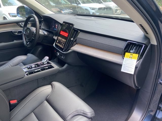 New 2026 Volvo XC90 T8 Ultra w/ Protection Package Premier AWD/4WD image 19