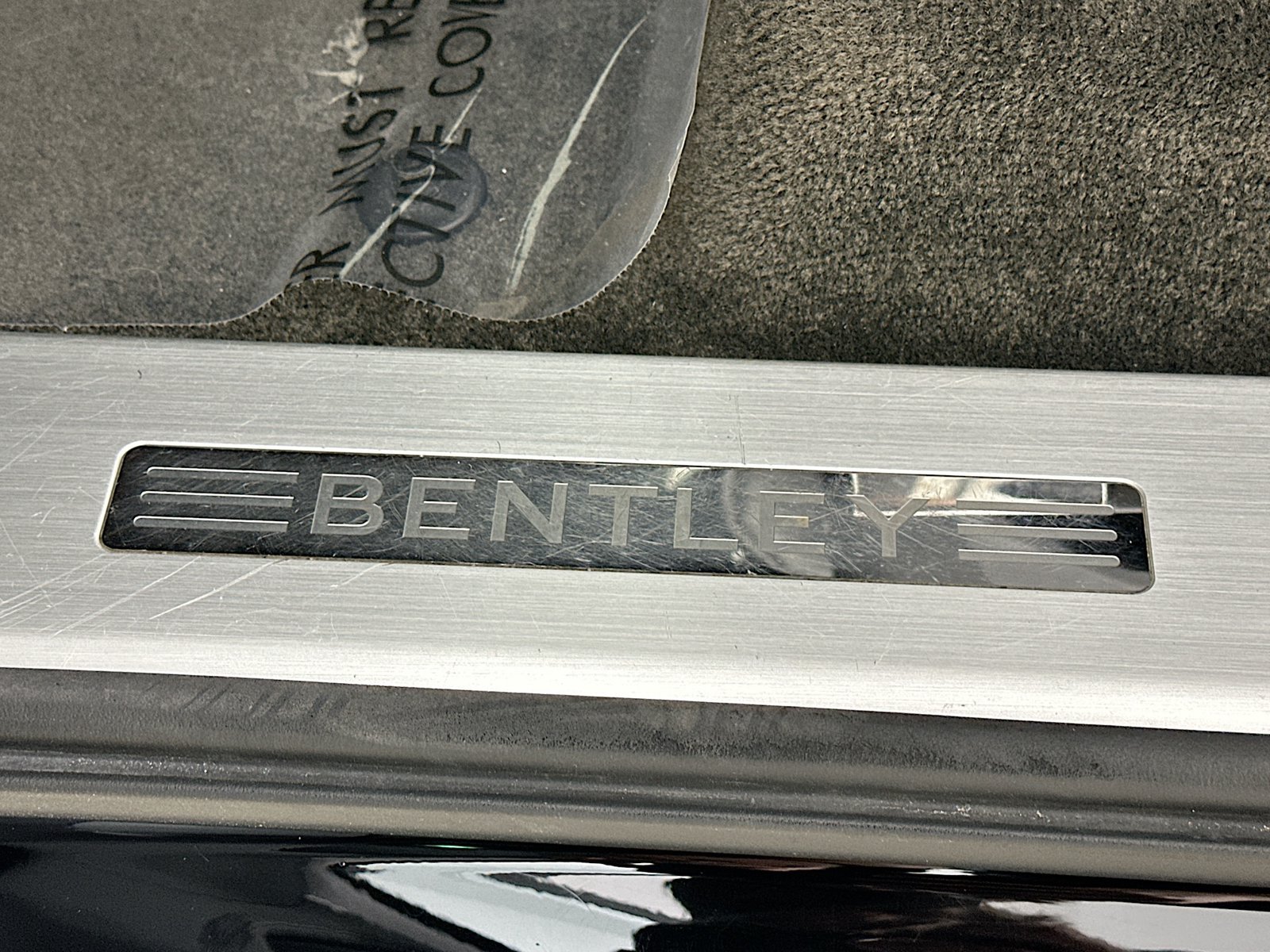 Used 2022 Bentley Bentayga AWD/4WD image 51