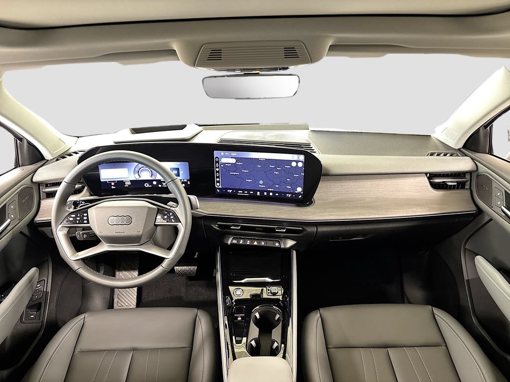 New 2026 Audi Q3 quattro 2.0T AWD/4WD image 9