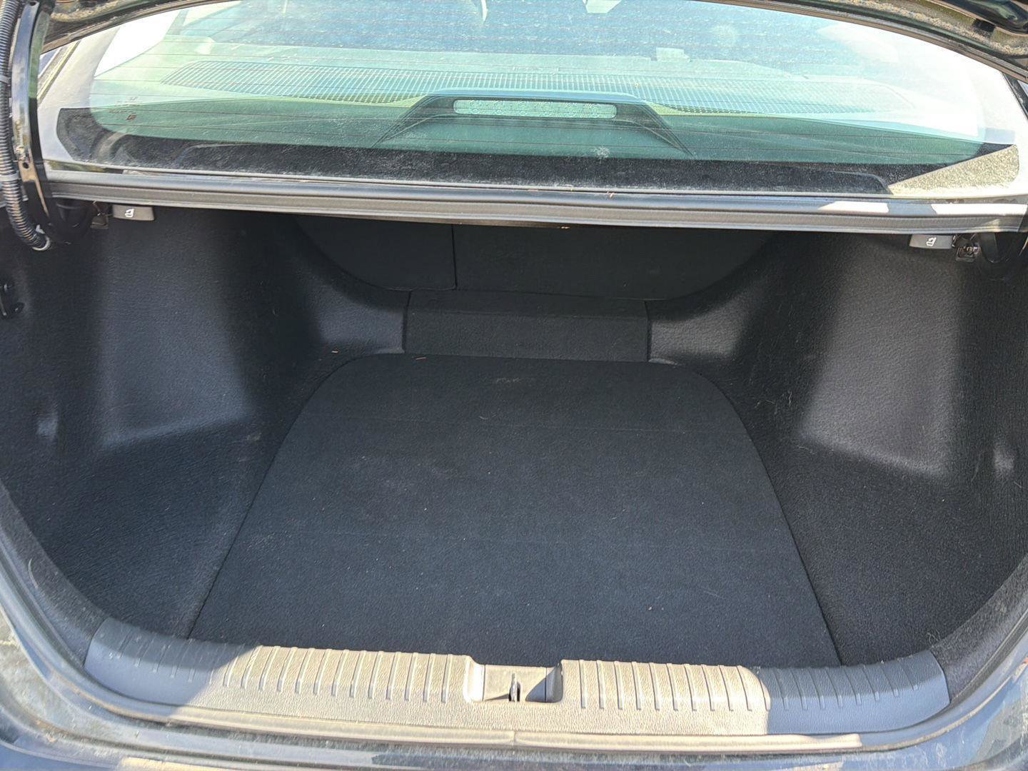 Used 2023 Honda Accord EX image 9