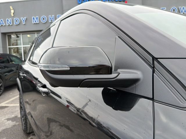 Used 2024 Chevrolet Traverse Z71 w/ LPO, Floor Liner Package image 3