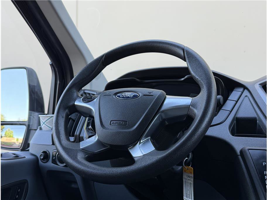 Used 2015 Ford Transit 350 XLT RWD image 8