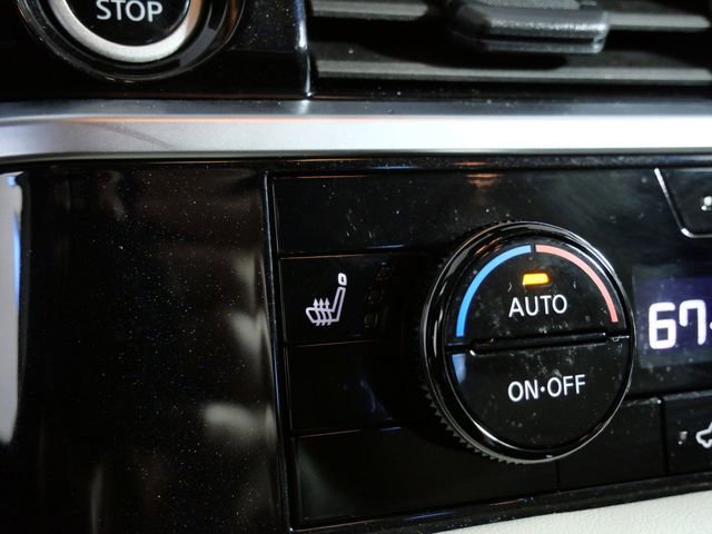 Used 2024 Nissan Pathfinder SV AWD/4WD image 23
