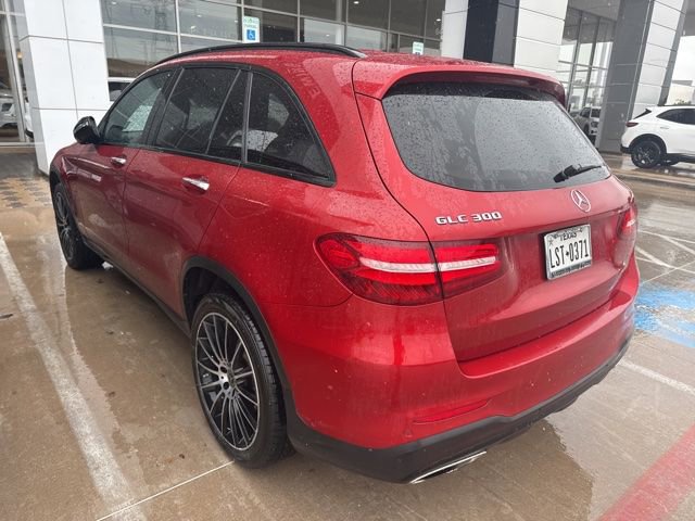 Used 2019 Mercedes-Benz GLC 300 image 4