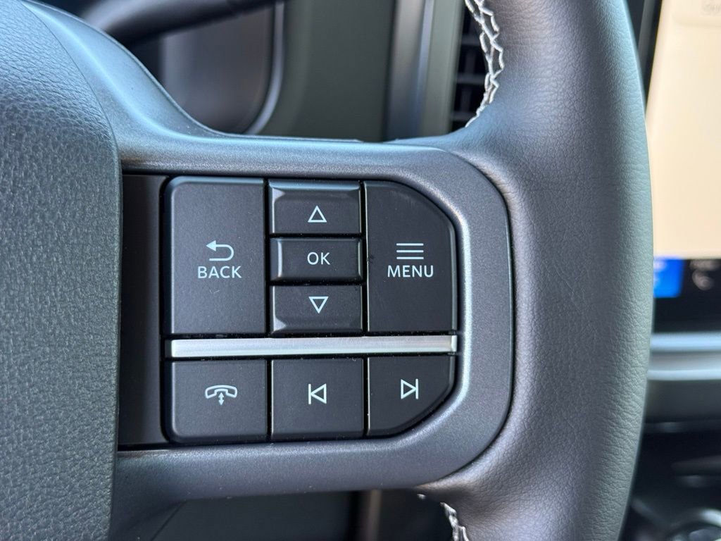 New 2026 Ford F250 4x4 Crew Cab Super Duty image 14
