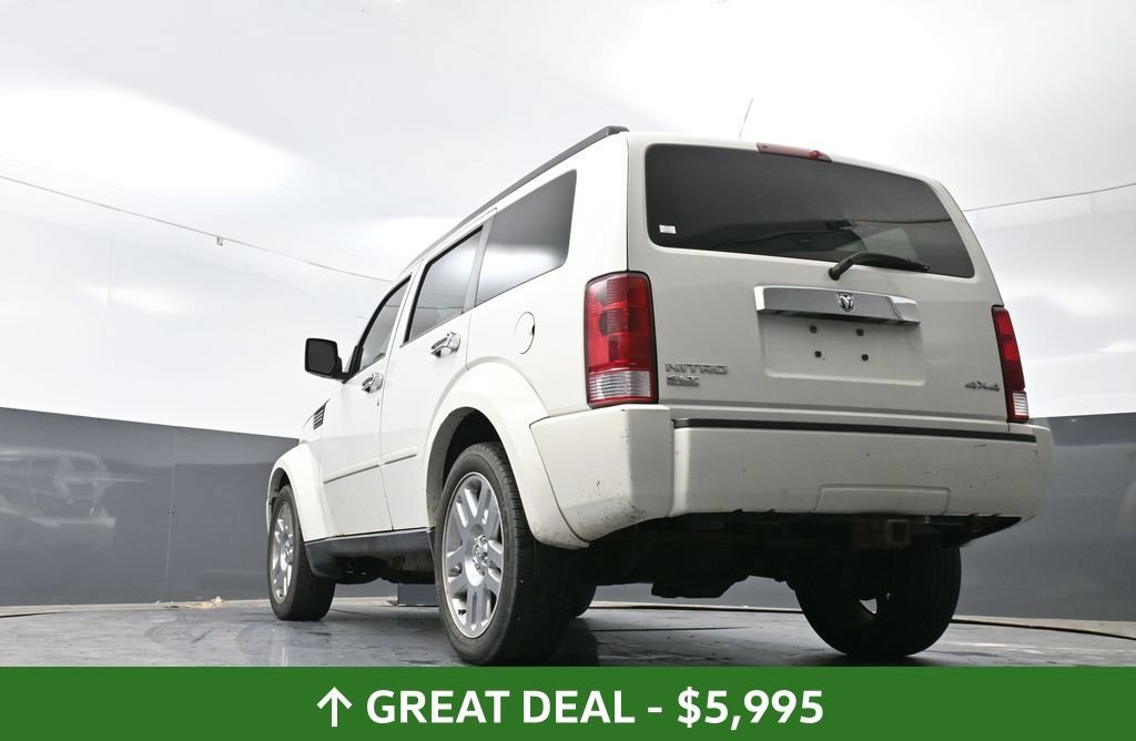 Used 2008 Dodge Nitro SLT w/ Sun & Wheels Group AWD/4WD image 30