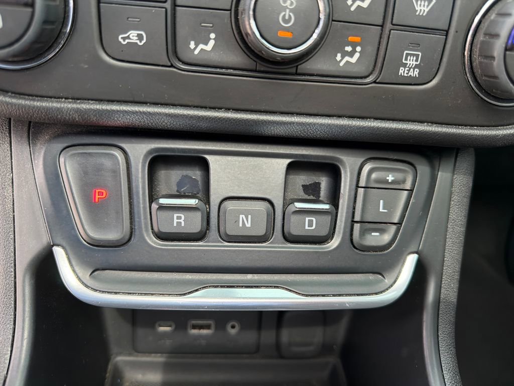 Certified 2018 GMC Terrain SLE w/ Driver Convenience Package image 26