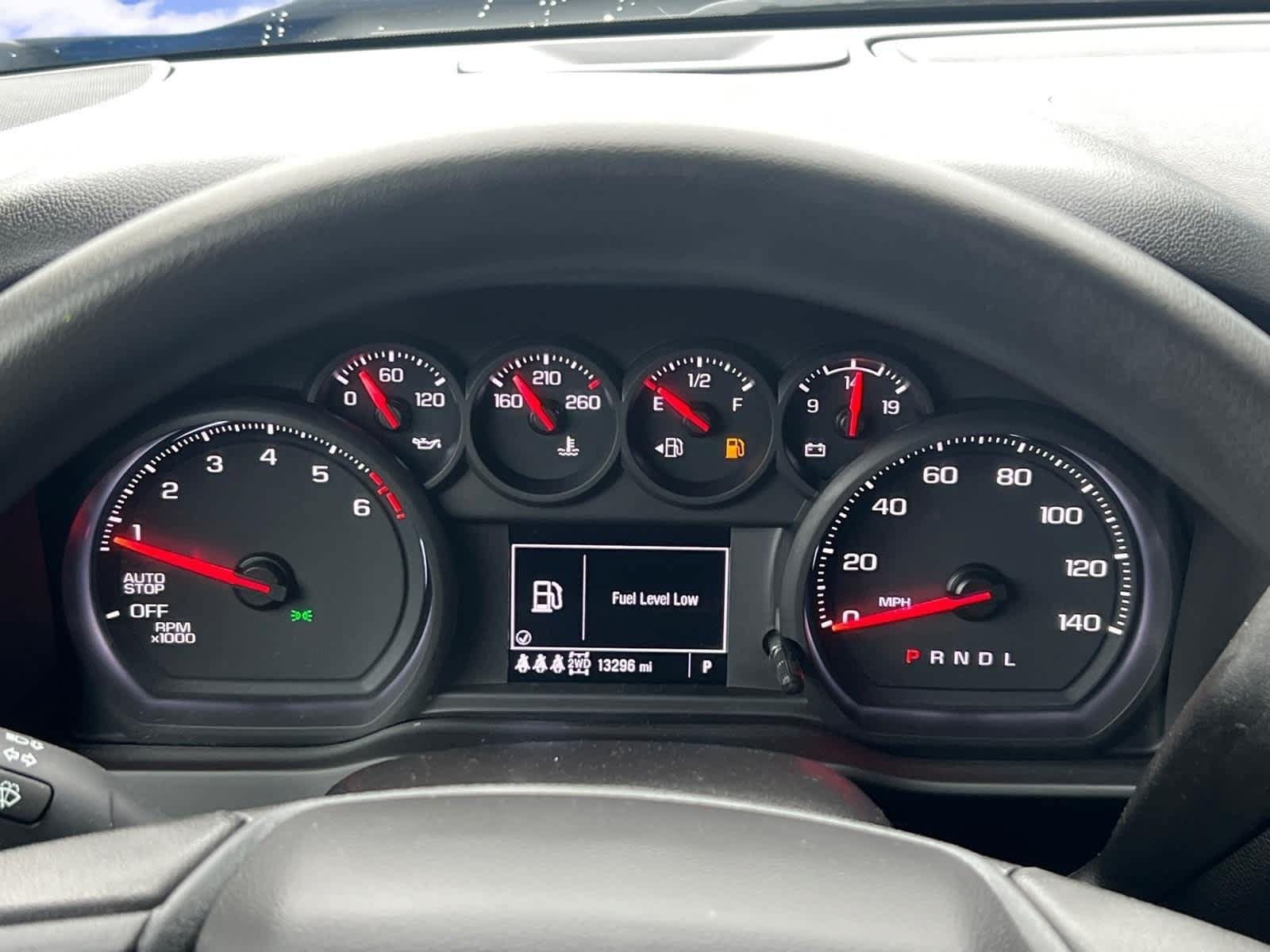 Certified 2026 Chevrolet Silverado 1500 Custom AWD/4WD image 17