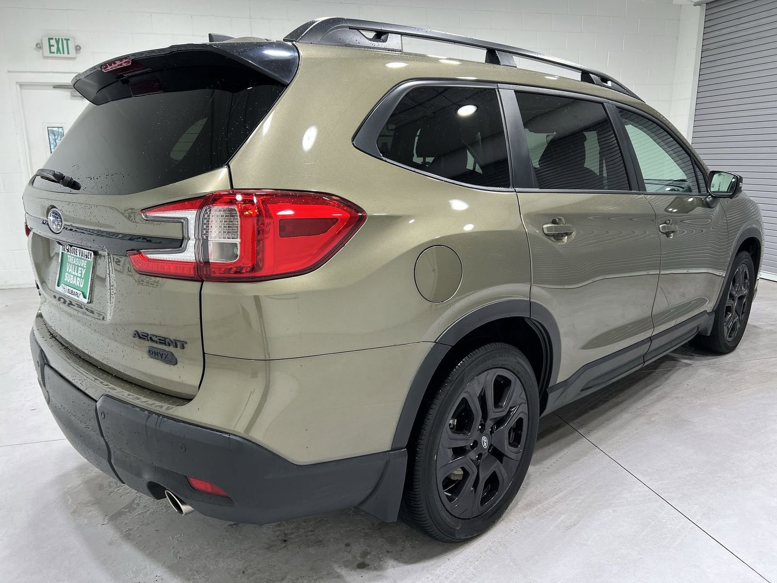 Used 2023 Subaru Ascent Onyx Edition Limited image 8
