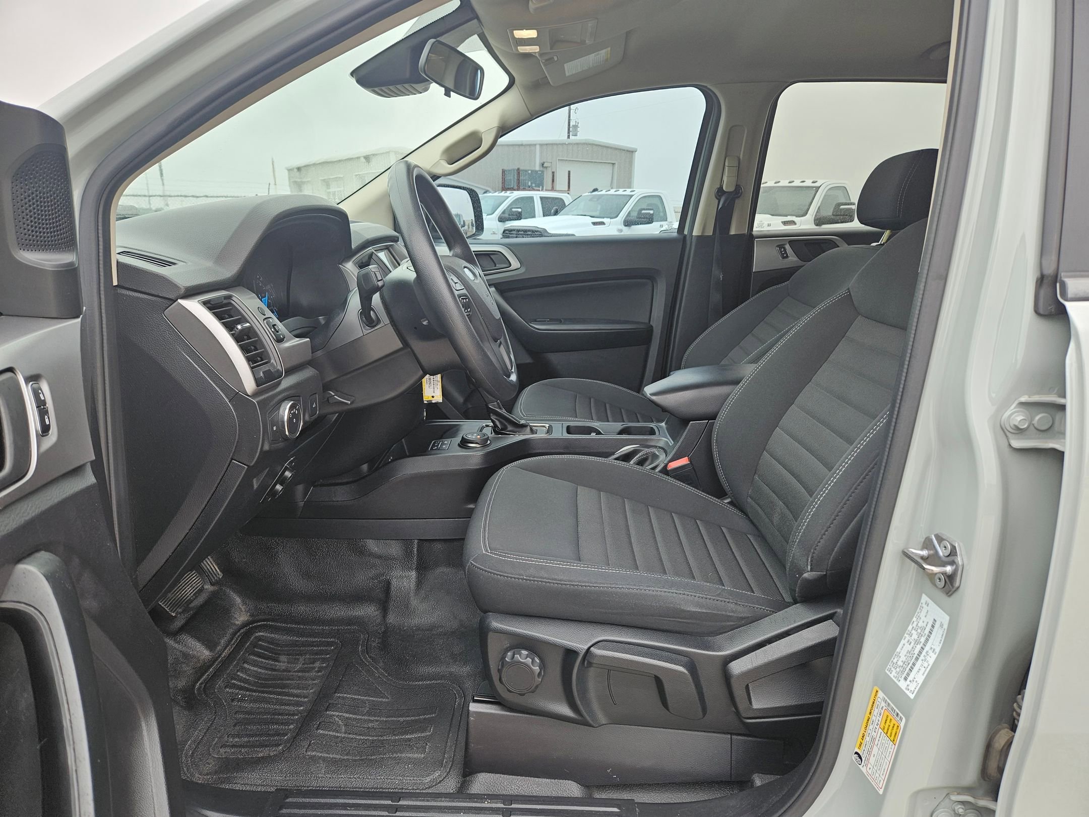 Used 2021 Ford Ranger XL w/ FX4 Off-Road Package image 9