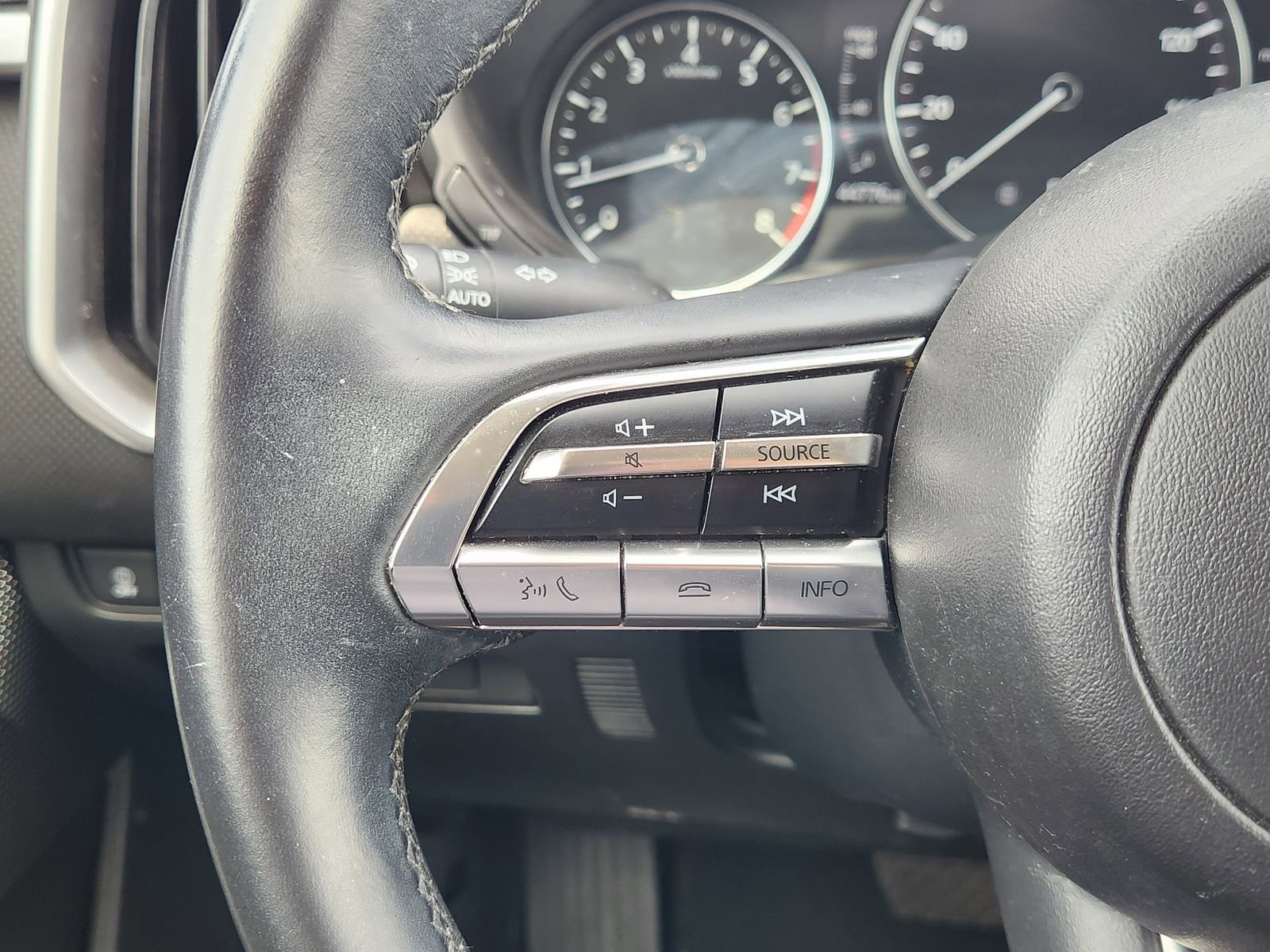 Used 2023 MAZDA CX-50 2.5 S w/ Preferred Plus Pkg image 33