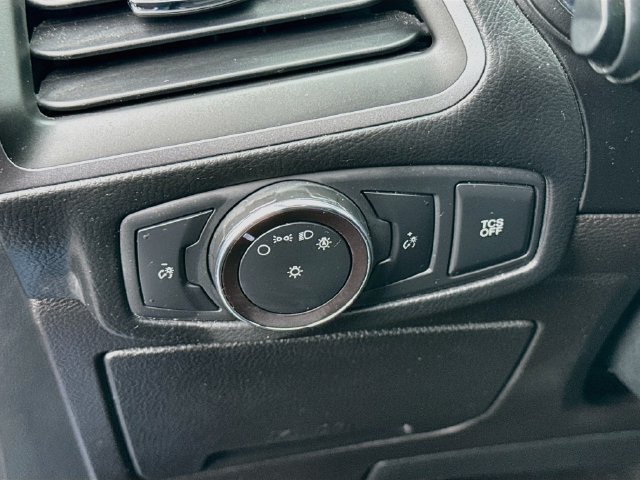 Used 2020 Ford Edge SE AWD/4WD image 15