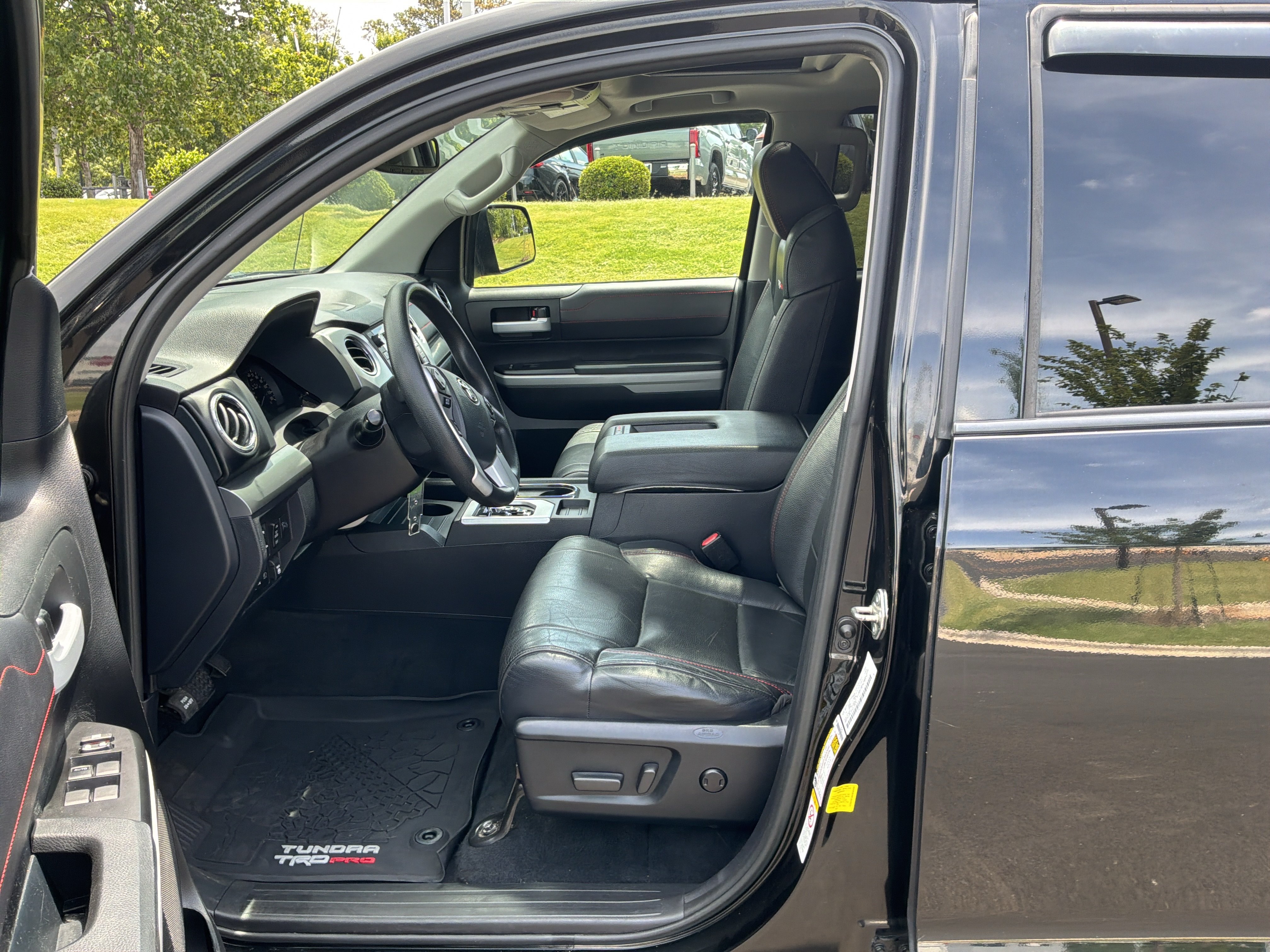 Used 2019 Toyota Tundra TRD Pro AWD/4WD image 16