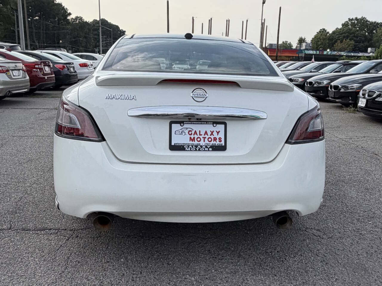 Used 2012 Nissan Maxima 3.5 SV w/ Premium Pkg FWD image 4