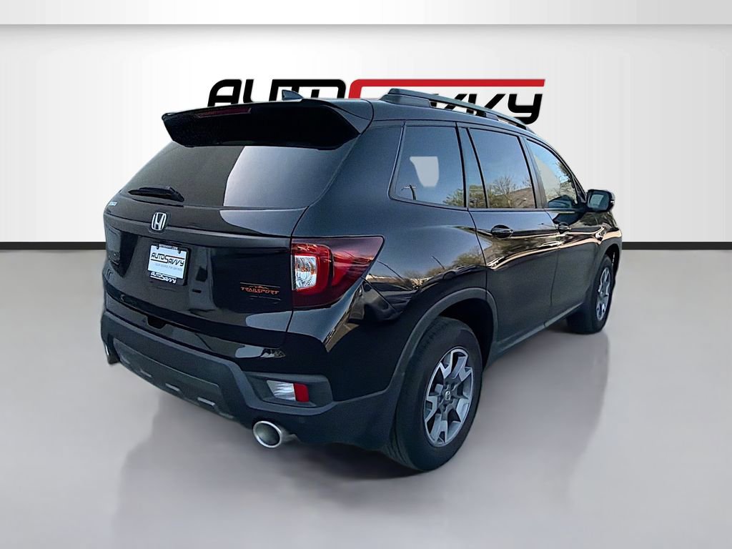 Used 2023 Honda Passport TrailSport image 7
