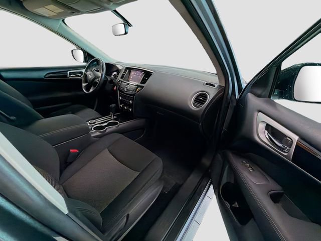 Used 2017 Nissan Pathfinder SV image 26