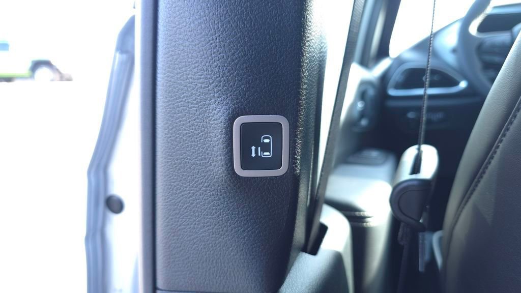 New 2026 Chrysler Pacifica Limited w/ S Appearance Package image 28