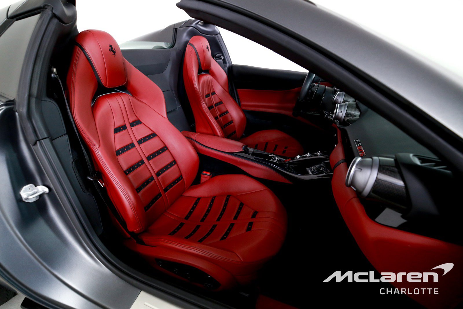 Used 2021 Ferrari 812 GTS RWD image 21