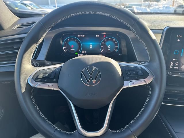 Certified 2025 Volkswagen Atlas Cross Sport SE image 18