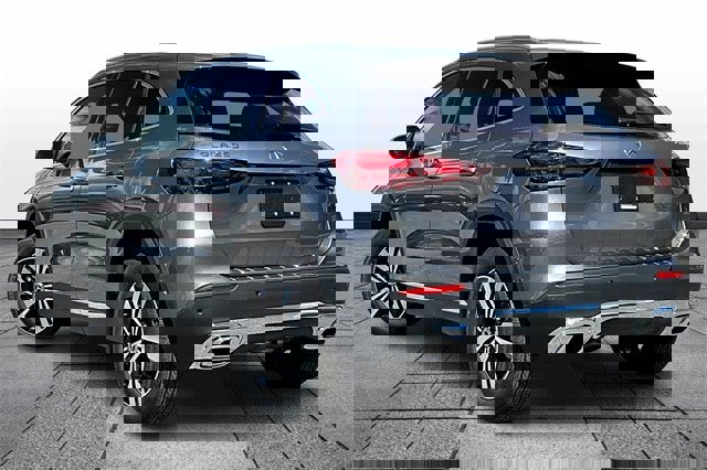 New 2026 Mercedes-Benz GLA 250 4MATIC image 4