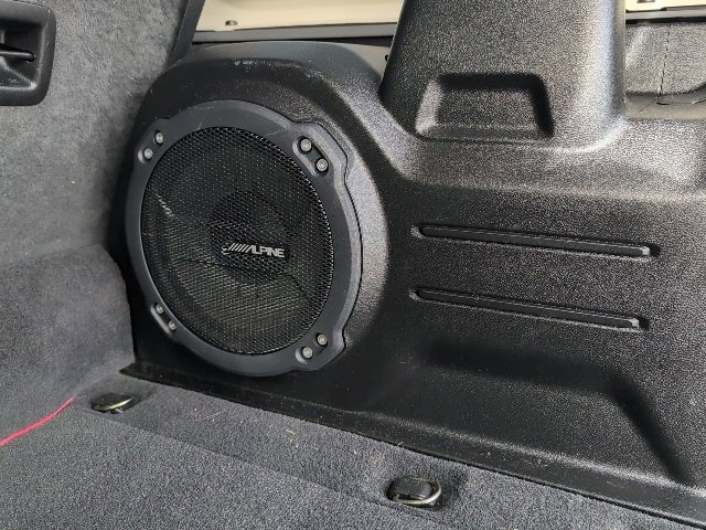 Used 2021 Jeep Wrangler Unlimited Sahara w/ Cold Weather Group image 10