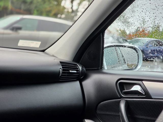 Used 2006 Mercedes-Benz C 230 Sedan image 22