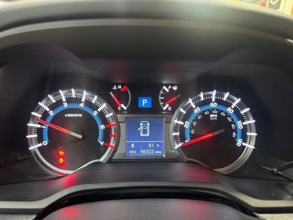 Used 2019 Toyota 4Runner TRD Off-Road AWD/4WD image 19