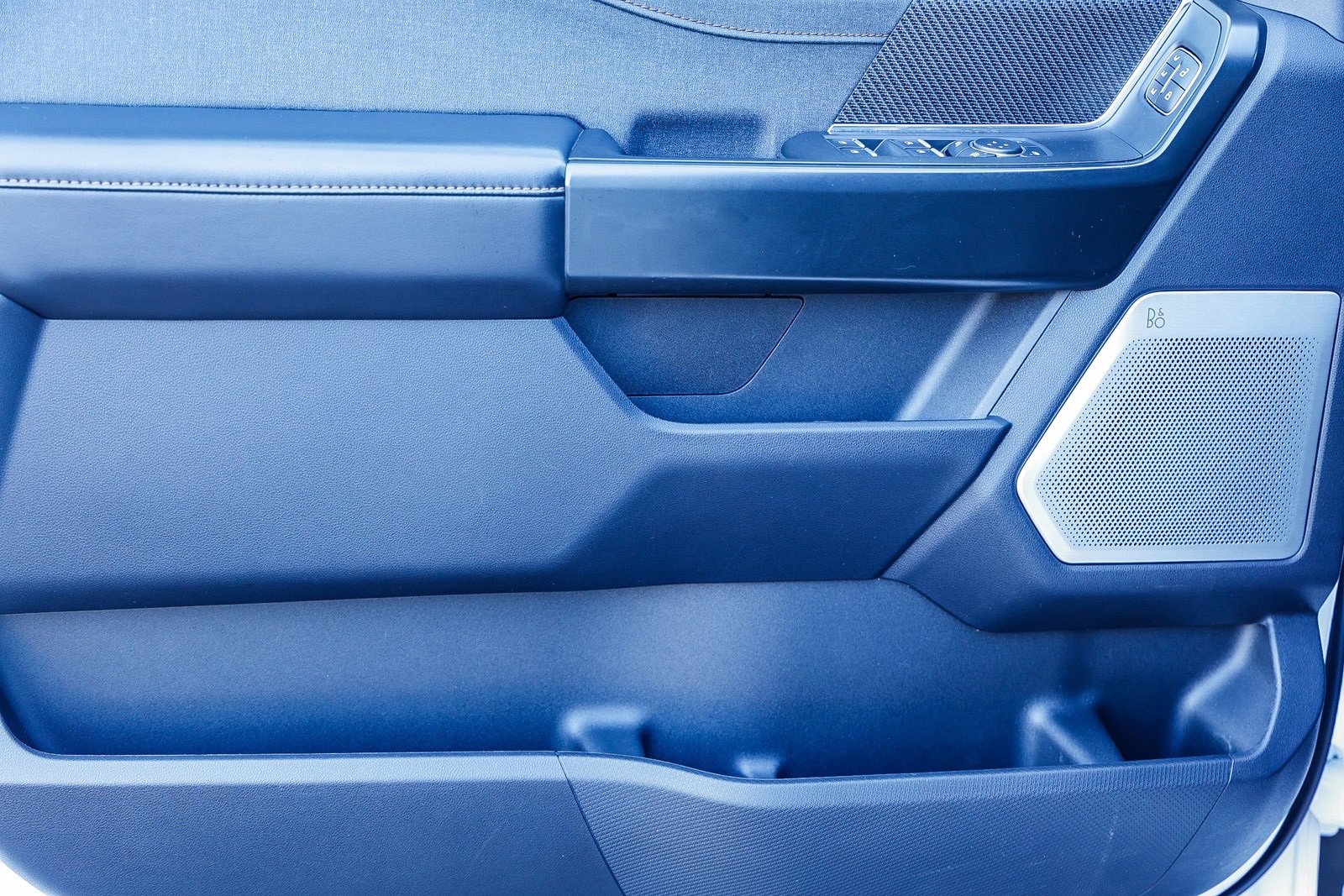 Used 2023 Ford F150 Raptor w/ Raptor Carbon Fiber Package image 20